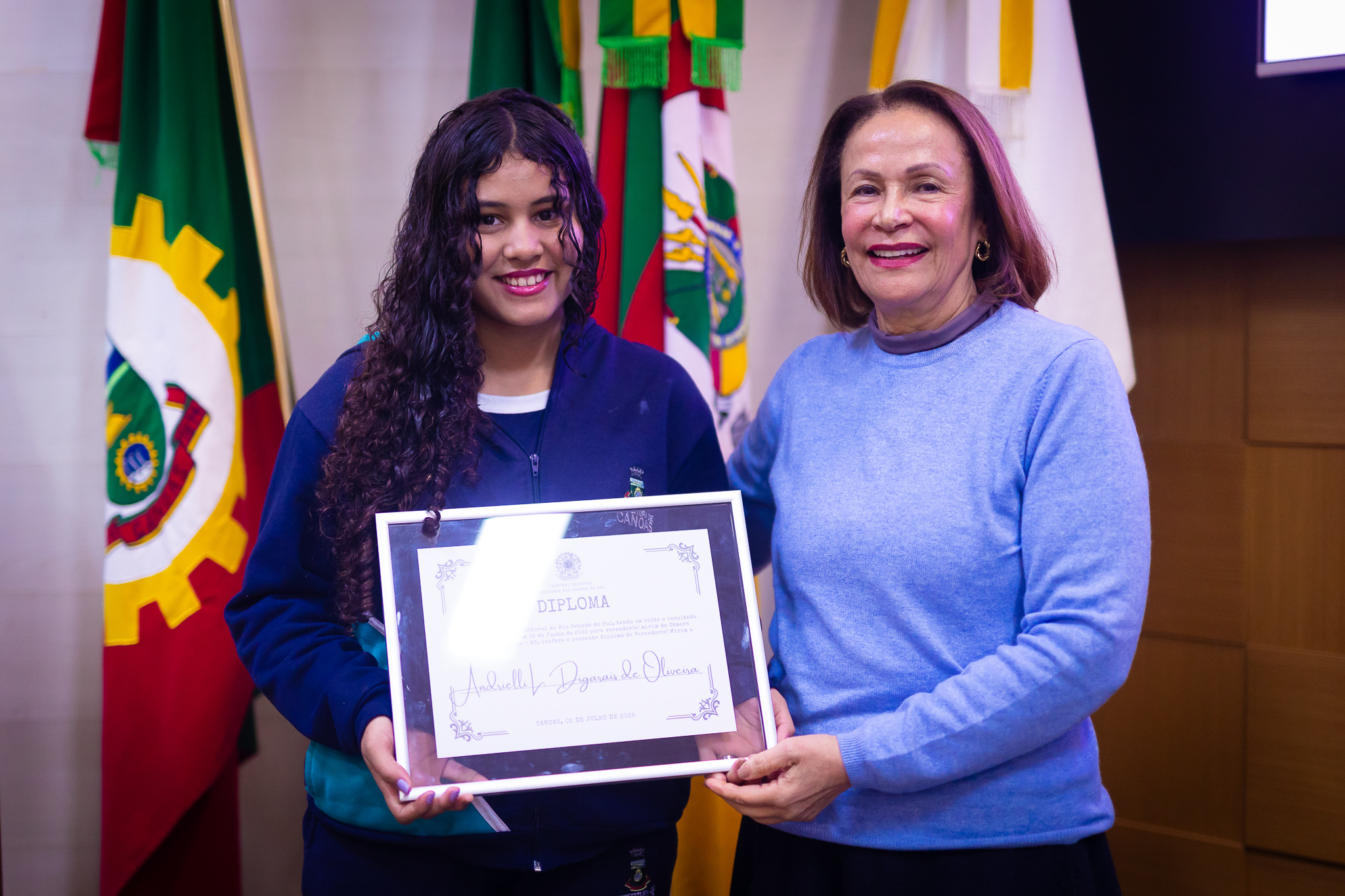 entrega diploma Desa Iris 2